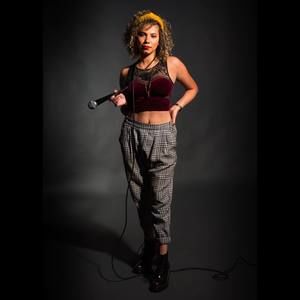 Meet your Posher, Stephany